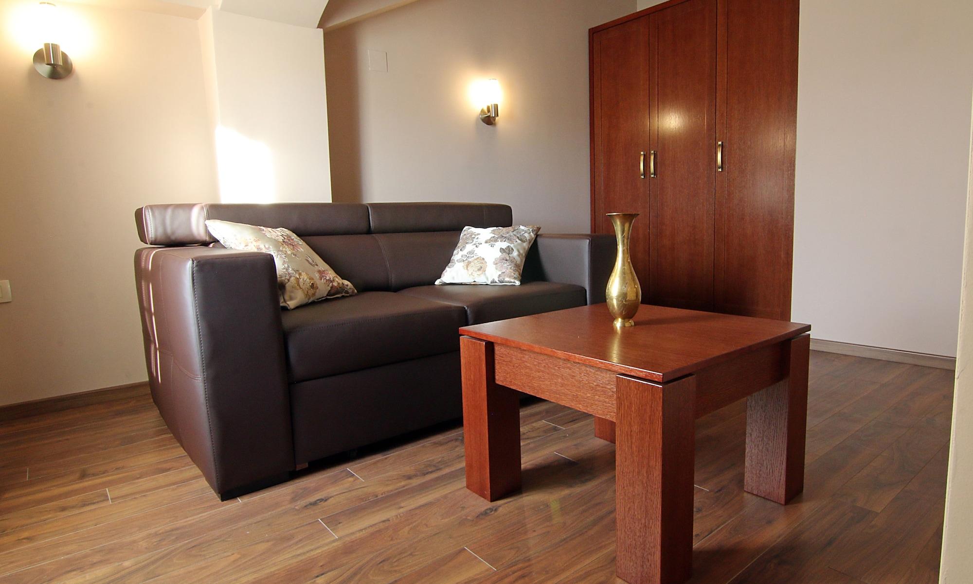 Hotel Vlaho Скопье Экстерьер фото