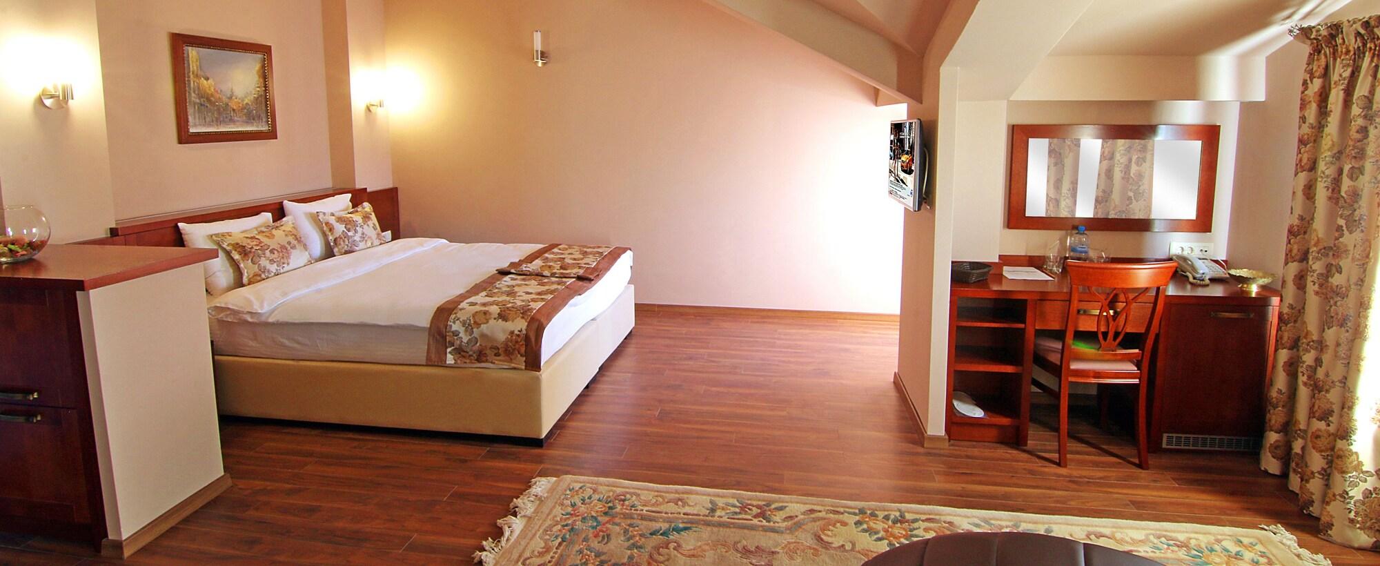 Hotel Vlaho Скопье Экстерьер фото