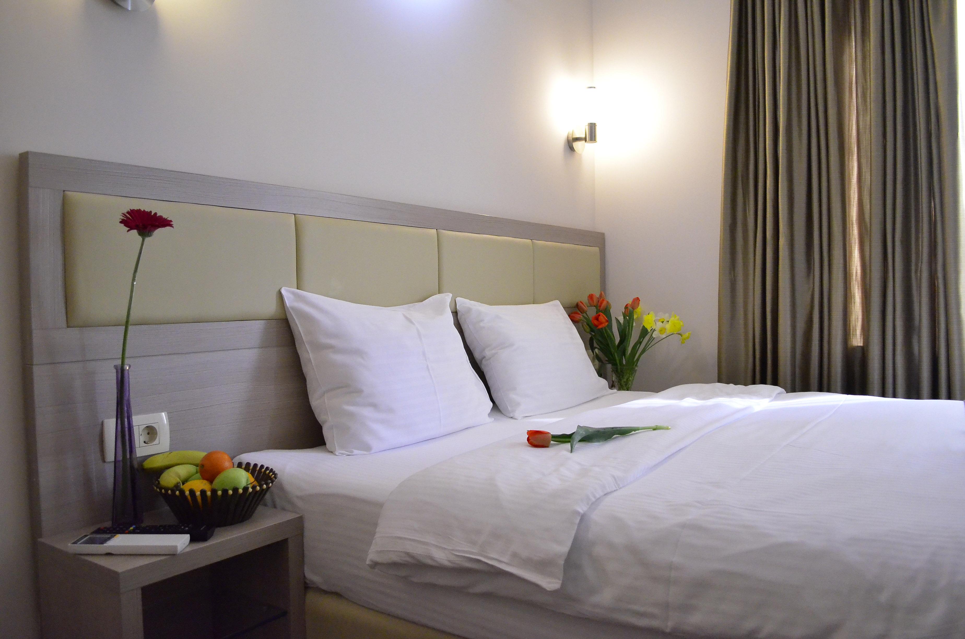 Hotel Vlaho Скопье Экстерьер фото