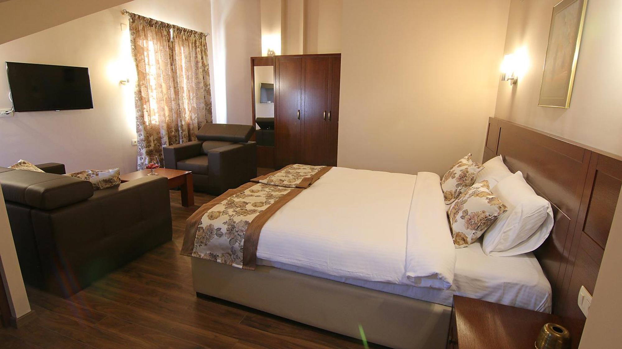 Hotel Vlaho Скопье Номер фото